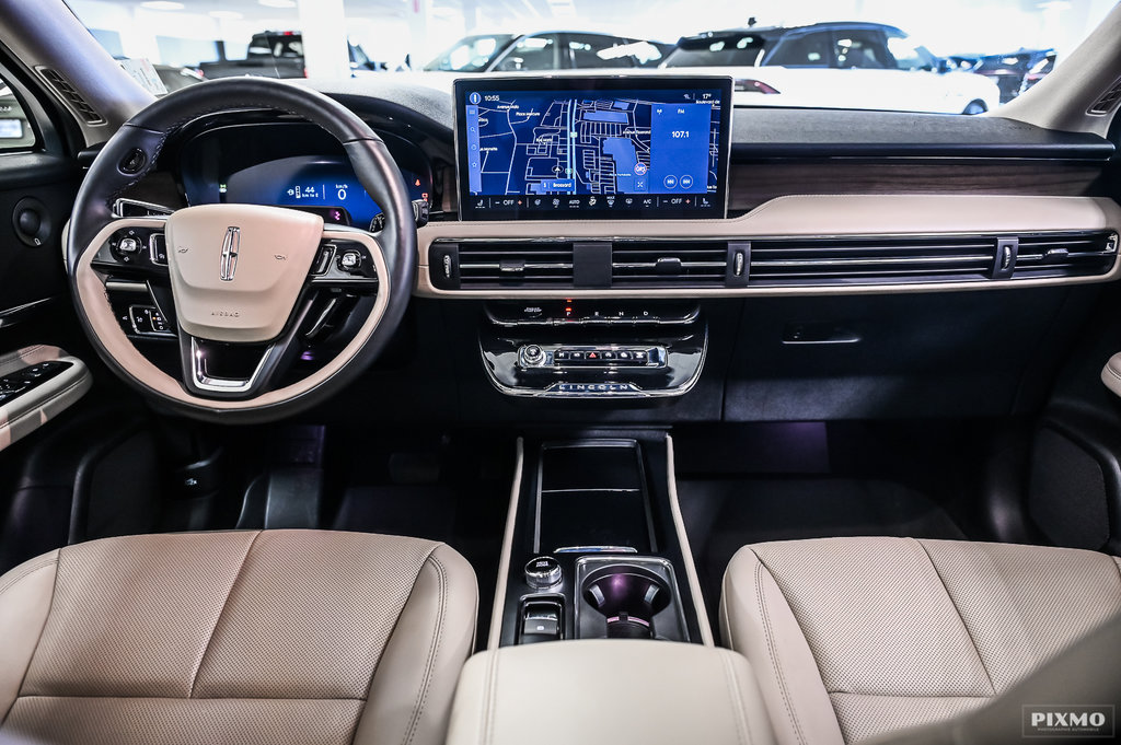 2025 Lincoln CORSAIR in Brossard, Quebec - 28 - w1024h768px