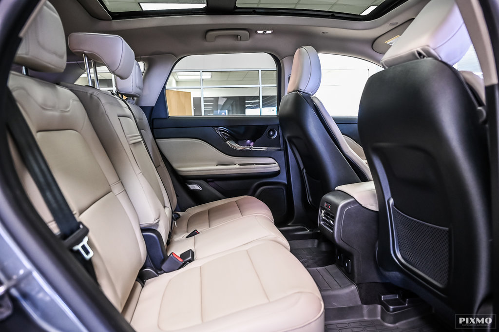 2025 Lincoln CORSAIR in Brossard, Quebec - 27 - w1024h768px