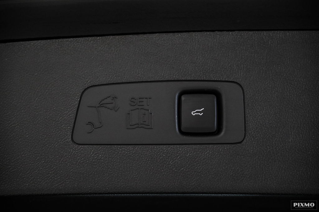 2025 Lincoln CORSAIR in Brossard, Quebec - 15 - w1024h768px