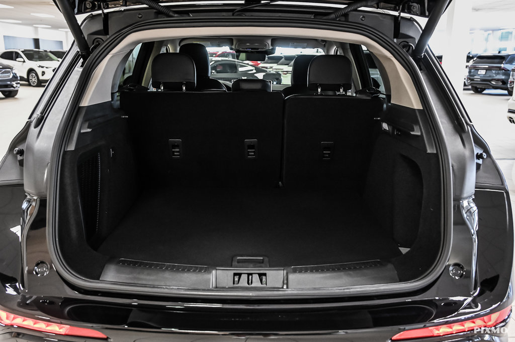 2025 Lincoln CORSAIR in Brossard, Quebec - 14 - w1024h768px