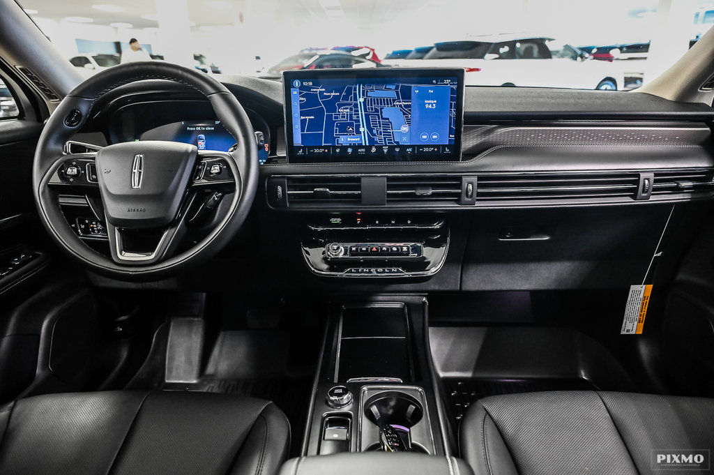 2025 Lincoln CORSAIR in Brossard, Quebec - 26 - w1024h768px