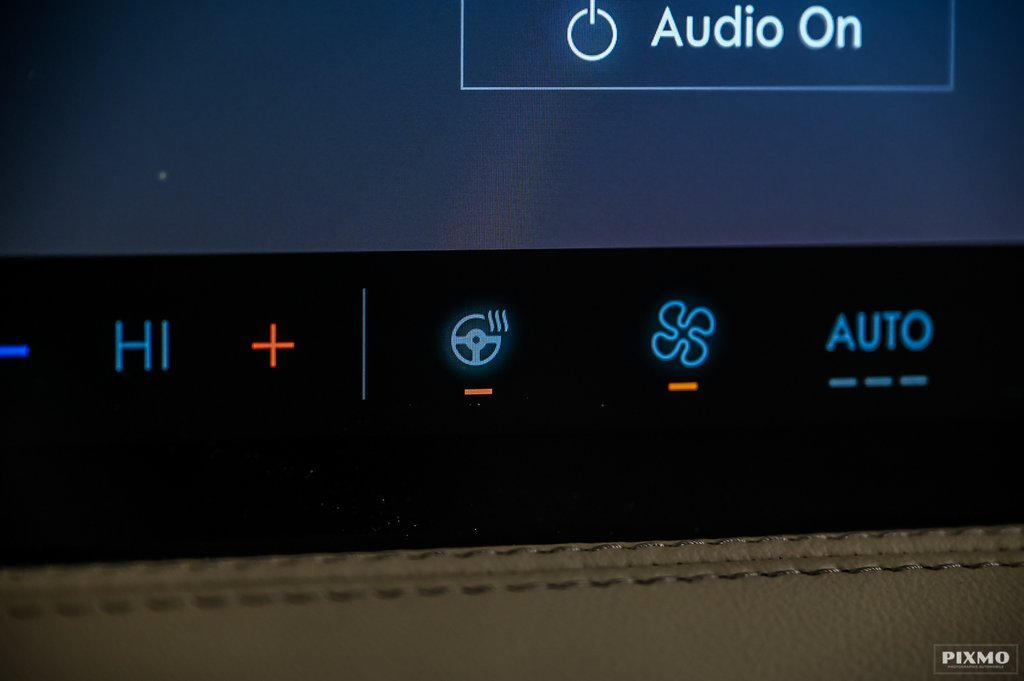 2025 Lincoln Corsair in Brossard, Quebec - 22 - w1024h768px