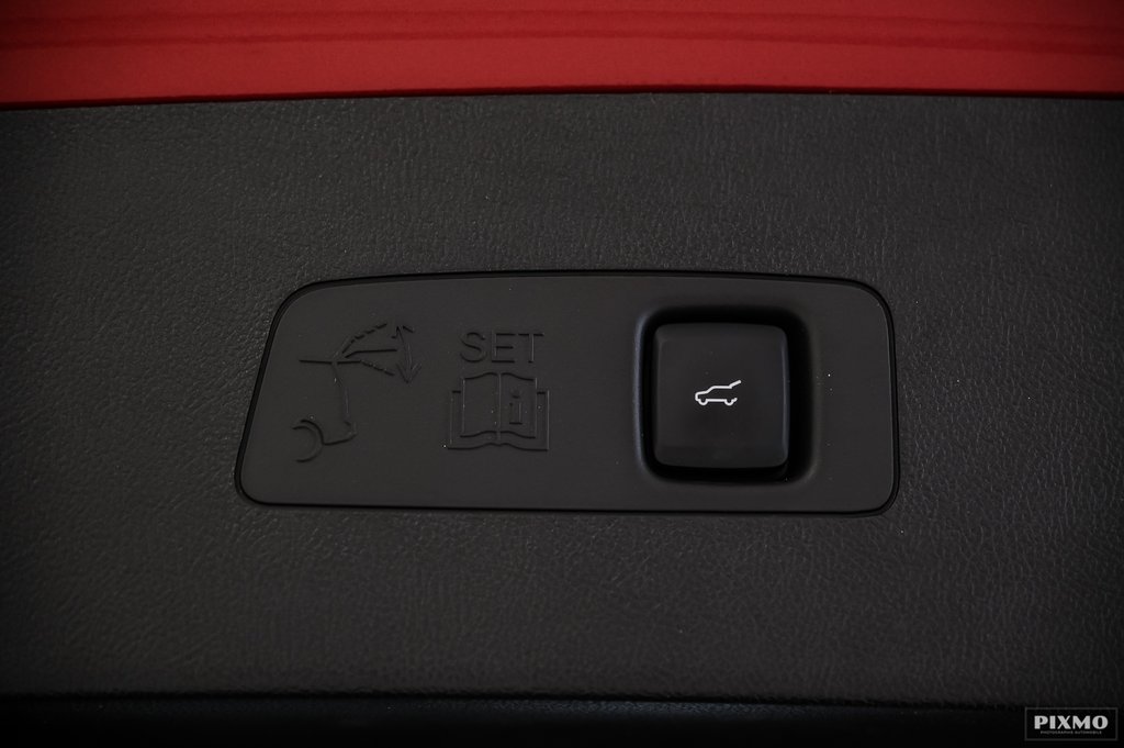 2025 Lincoln Corsair in Brossard, Quebec - 12 - w1024h768px