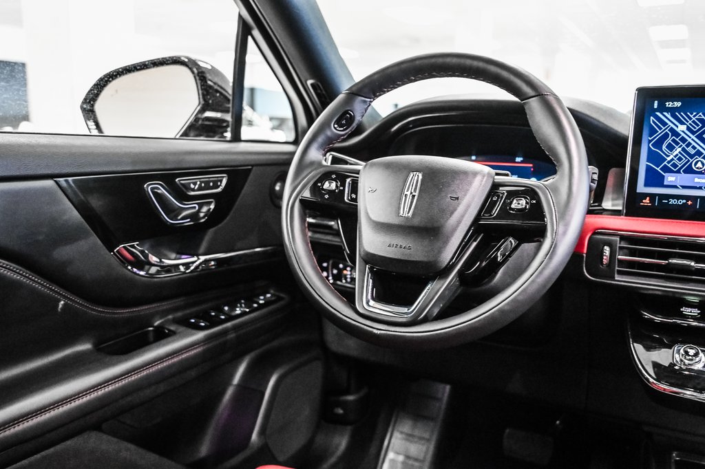 Lincoln Corsair  2025 à Brossard, Québec - 40 - w1024h768px