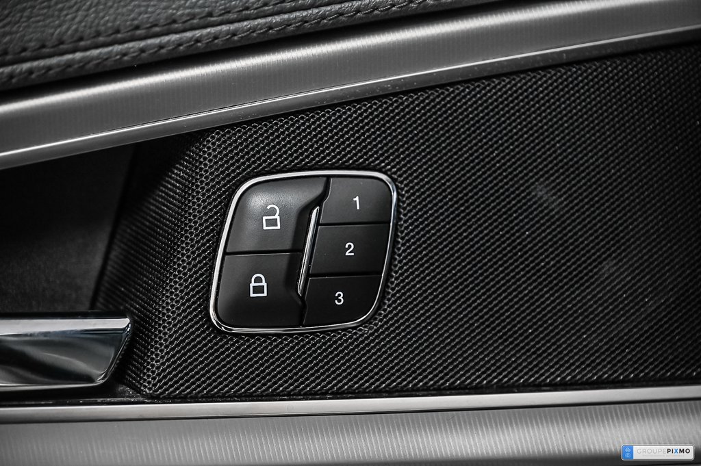 Lincoln Nautilus Reserve | 2.7 V6 | 201A | TOW PACK | TOIT PANO | 2020 à Brossard, Québec - 20 - w1024h768px