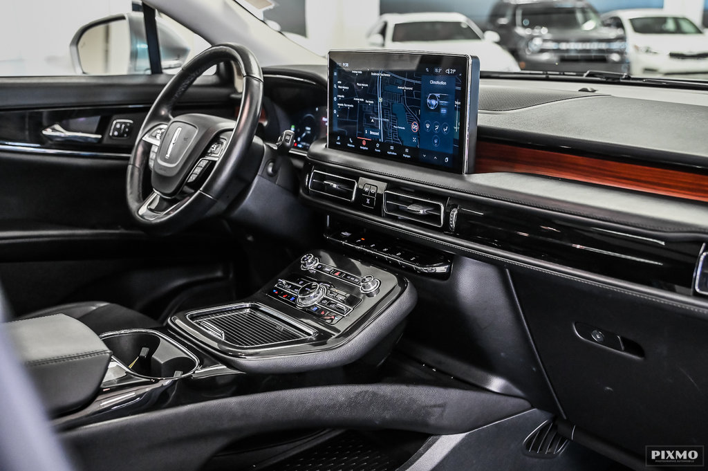 Lincoln NAUTILUS Reserve AWD | 2.0L | TOIT PANO | 360CAMÉRA | 2022 à Brossard, Québec - 32 - w1024h768px