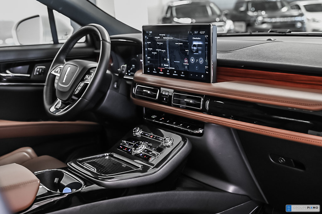 2023 Lincoln NAUTILUS in Brossard, Quebec - 36 - w1024h768px