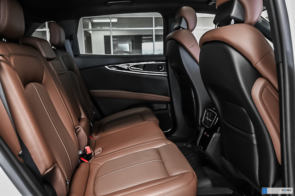 2023 Lincoln NAUTILUS in Brossard, Quebec - 30 - w1024h768px