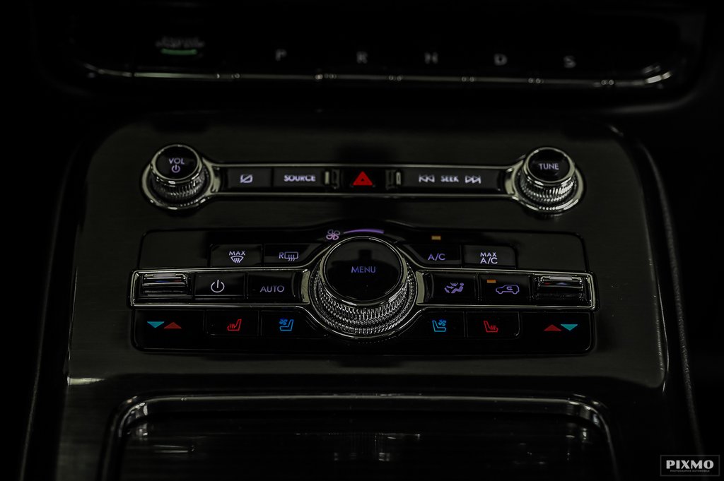 2023 Lincoln NAUTILUS in Brossard, Quebec - 32 - w1024h768px