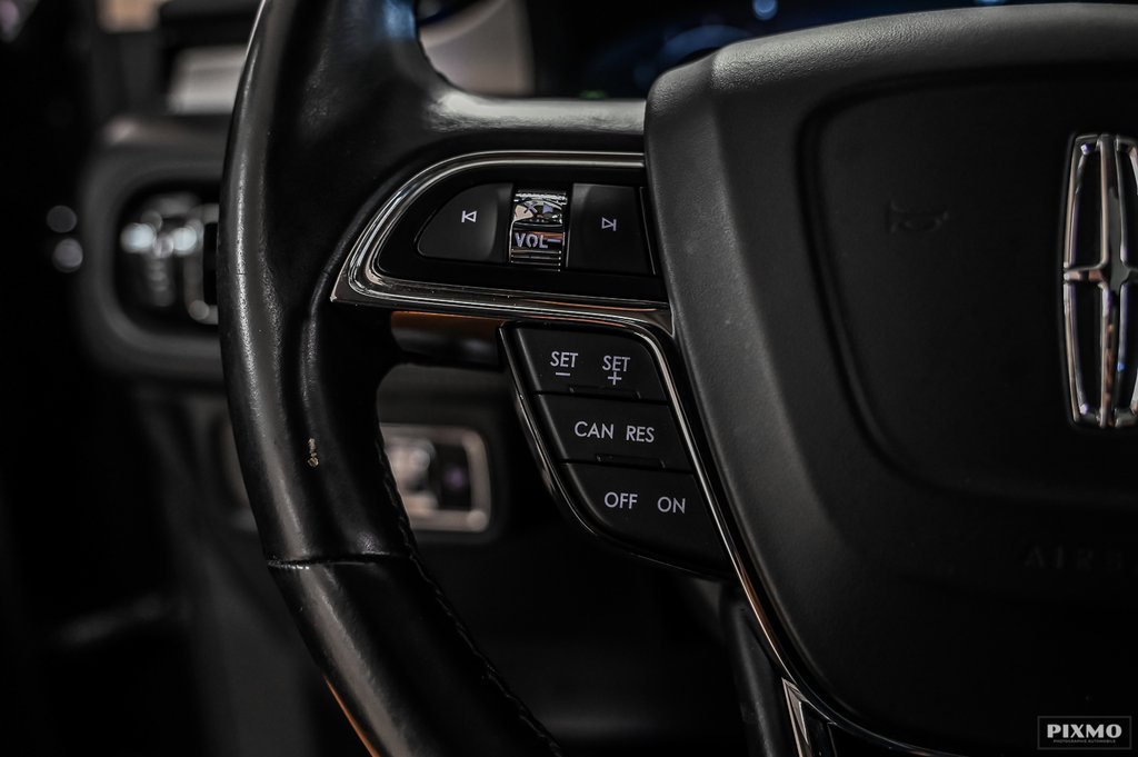 2023 Lincoln NAUTILUS in Brossard, Quebec - 21 - w1024h768px