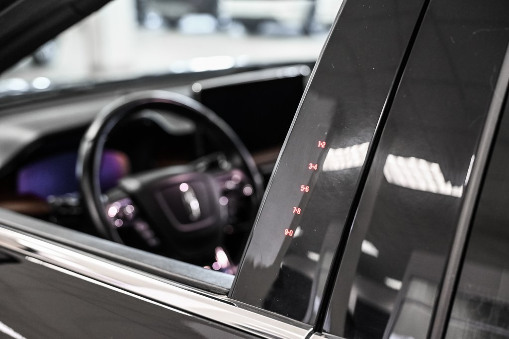 2023 Lincoln NAUTILUS in Brossard, Quebec - 18 - w1024h768px
