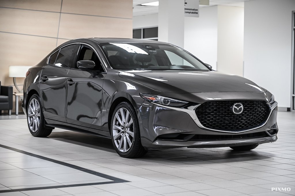 Mazda 3 GT | CUIR | TOIT OUVRANT | NAVIGATION | 2019 à Brossard, Québec - 4 - w1024h768px