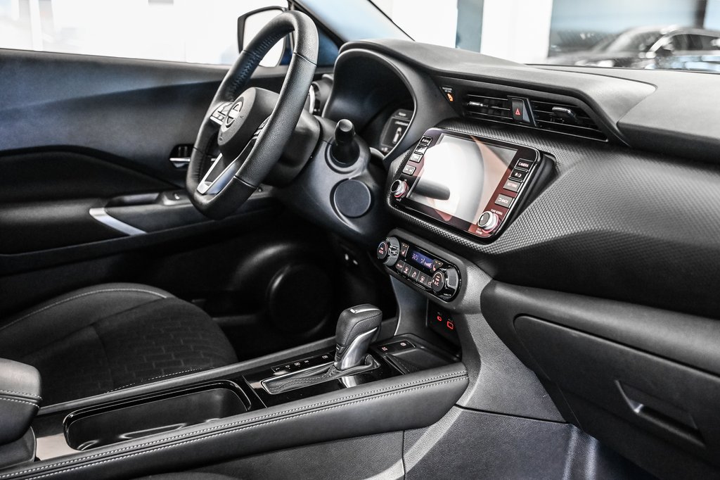 Nissan Kicks Play SV | DEMARREUR | CARPLAY | SIÉGES CHAUFF | 2025 à Brossard, Québec - 37 - w1024h768px