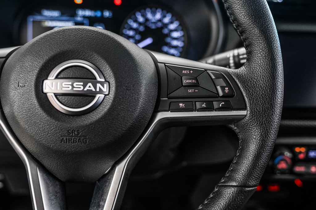 Nissan Kicks Play SV | DEMARREUR | CARPLAY | SIÉGES CHAUFF | 2025 à Brossard, Québec - 24 - w1024h768px