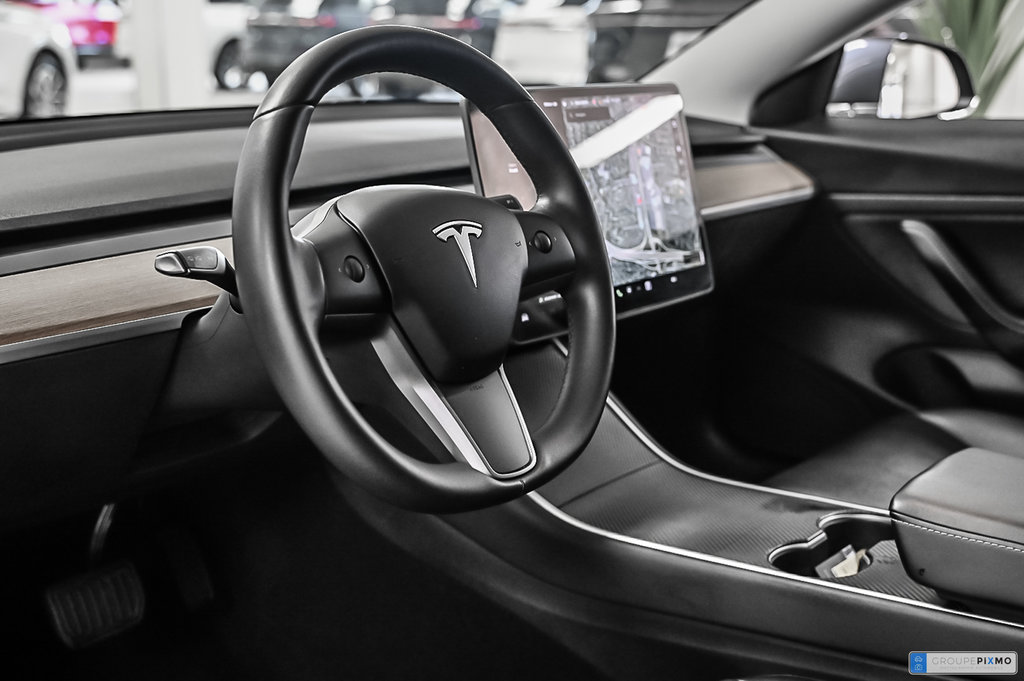 Tesla MODEL 3 Standard Range Plus | JUSQU'A 402KM | TOIT PANO | 2020 à Brossard, Québec - 15 - w1024h768px