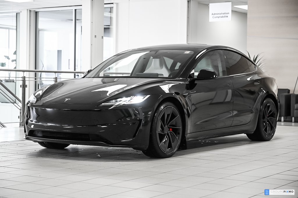 Tesla Model 3 Performance | 510HP | TOIT PANO | CUIR BLANC | 2024 à Brossard, Québec - 1 - w1024h768px