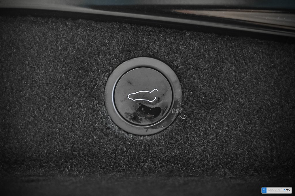 Tesla Model 3 Performance | 510HP | TOIT PANO | CUIR BLANC | 2024 à Brossard, Québec - 19 - w1024h768px