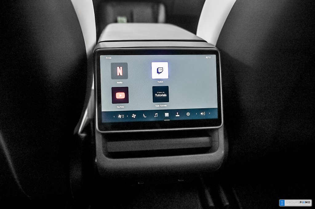 Tesla Model 3 Performance | 510HP | TOIT PANO | CUIR BLANC | 2024 à Brossard, Québec - 29 - w1024h768px