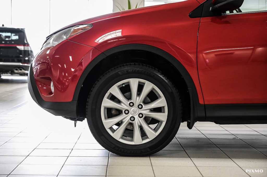 Toyota RAV4  2015 à Brossard, Québec - 12 - w1024h768px