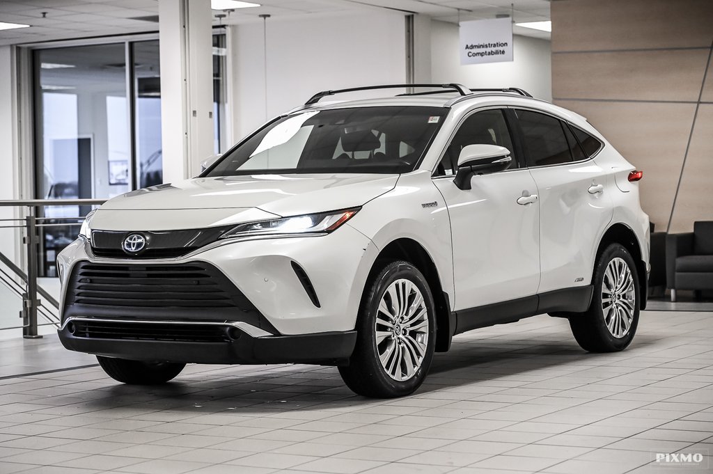 Toyota Venza  2021 à Brossard, Québec - 1 - w1024h768px