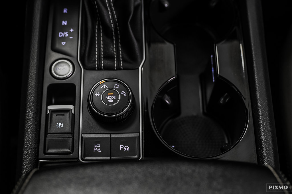 2023 Volkswagen Atlas in Brossard, Quebec - 32 - w1024h768px