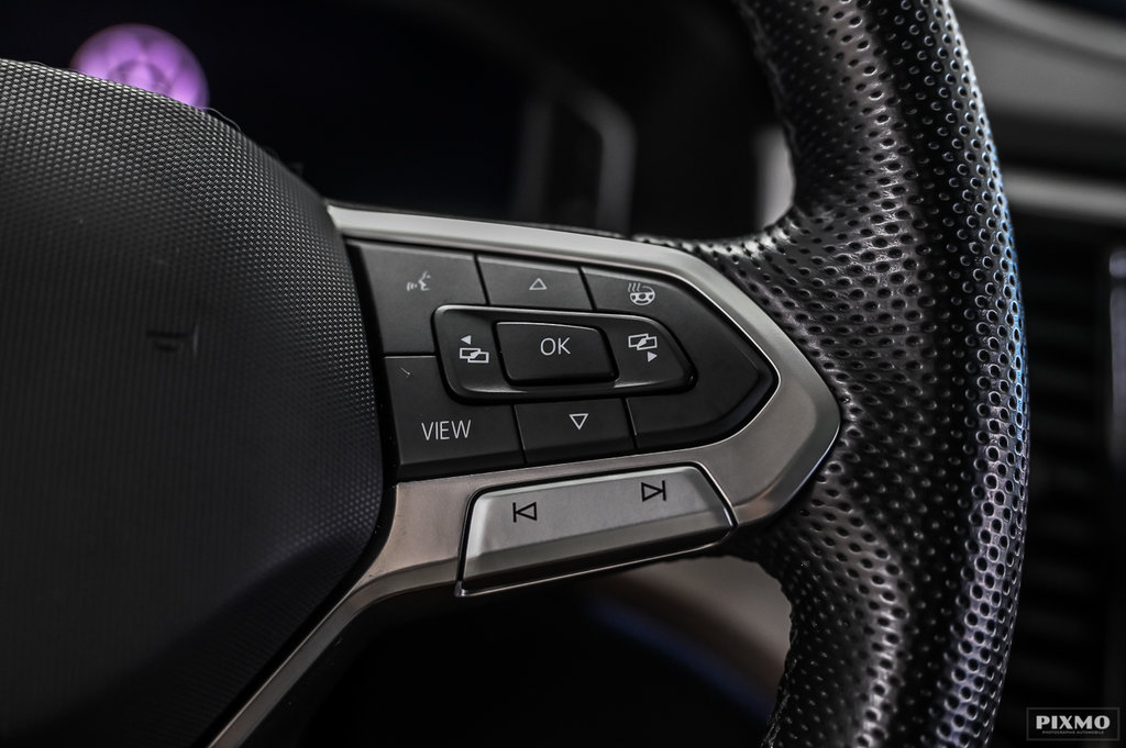 2023 Volkswagen Atlas in Brossard, Quebec - 24 - w1024h768px