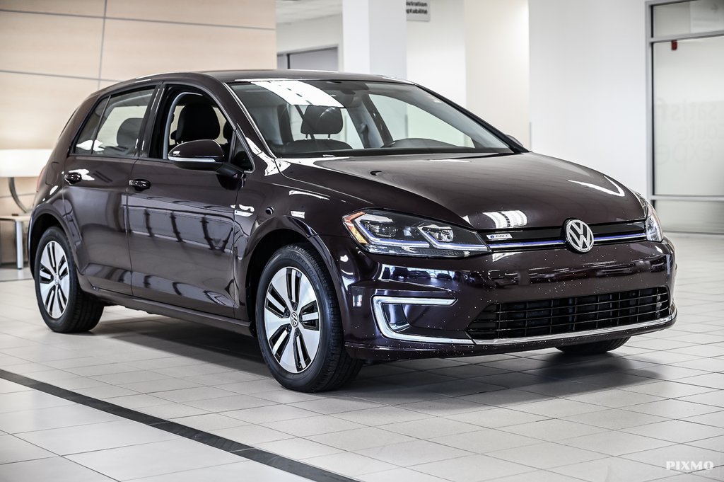 2018 Volkswagen E-Golf Comfortline | SIEGES CHAUFFANTS | CARPLAY | CAMERA in Brossard, Quebec - 4 - w1024h768px