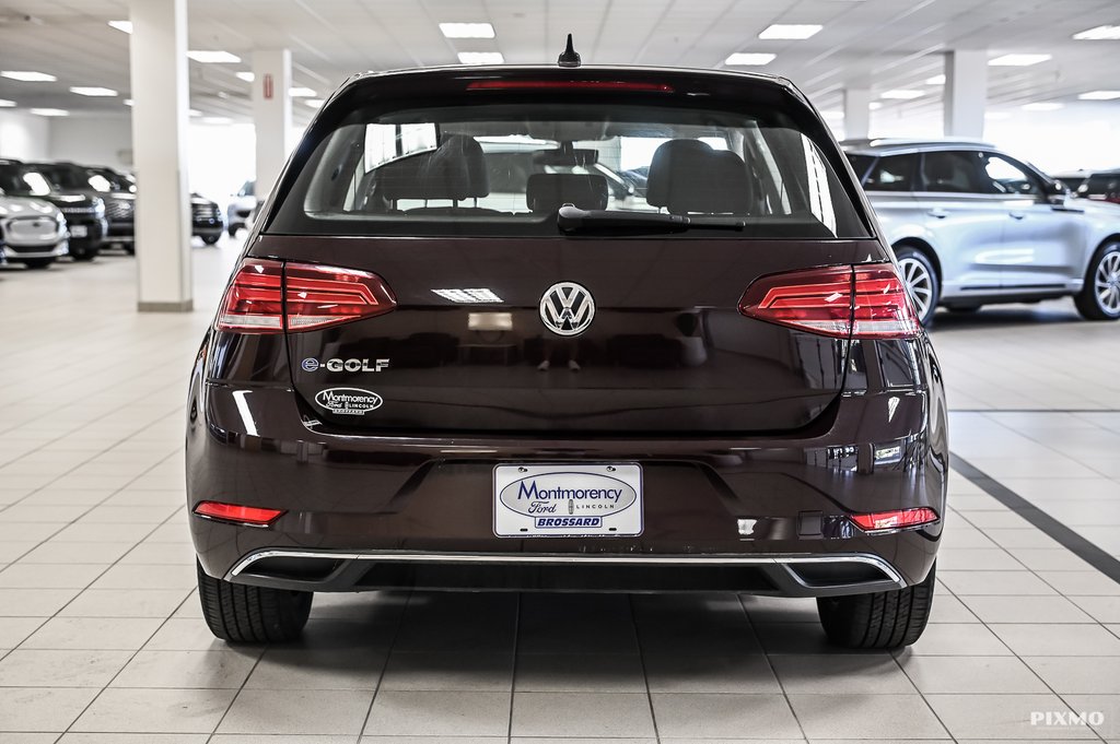 2018 Volkswagen E-Golf Comfortline | SIEGES CHAUFFANTS | CARPLAY | CAMERA in Brossard, Quebec - 8 - w1024h768px