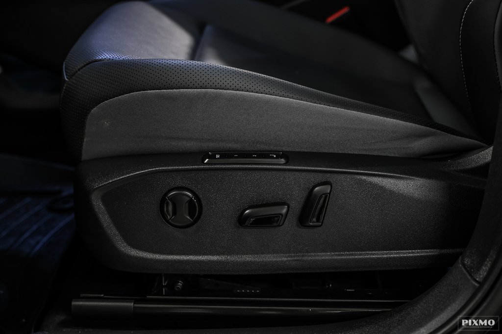 2024 Volkswagen ID.4 Pro S | AWD | TOIT PANO | HARMAN KARDON | CARPLAY in Brossard, Quebec - 20 - w1024h768px