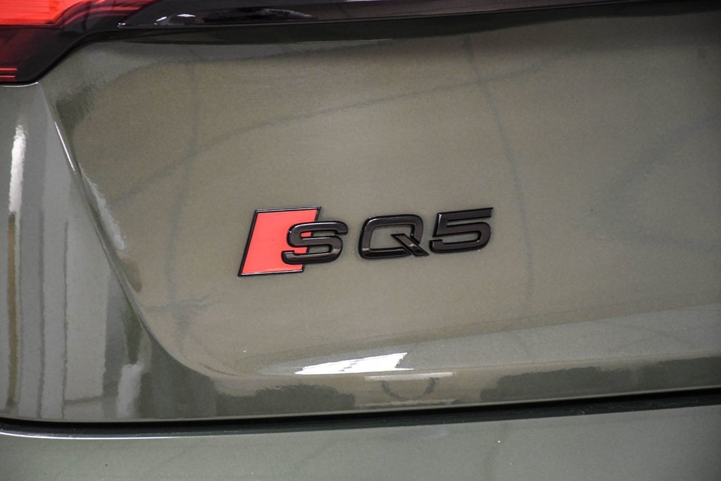 Audi SQ5  2023 à Brossard, Québec - 15 - w1024h768px
