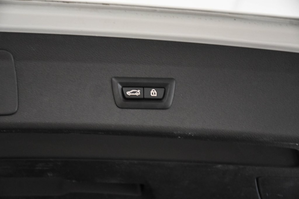 2022 BMW X1 in Brossard, Quebec - 33 - w1024h768px
