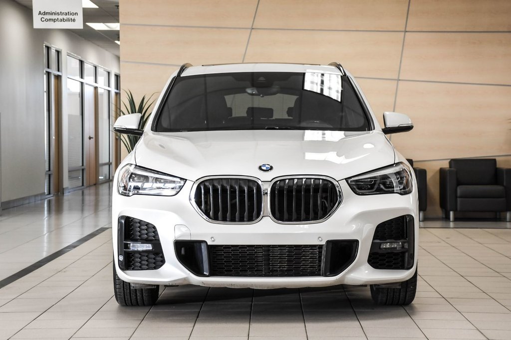 2022 BMW X1 in Brossard, Quebec - 2 - w1024h768px