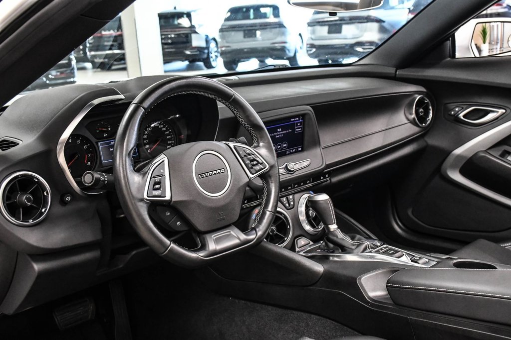Chevrolet Camaro  2023 à Brossard, Québec - 15 - w1024h768px