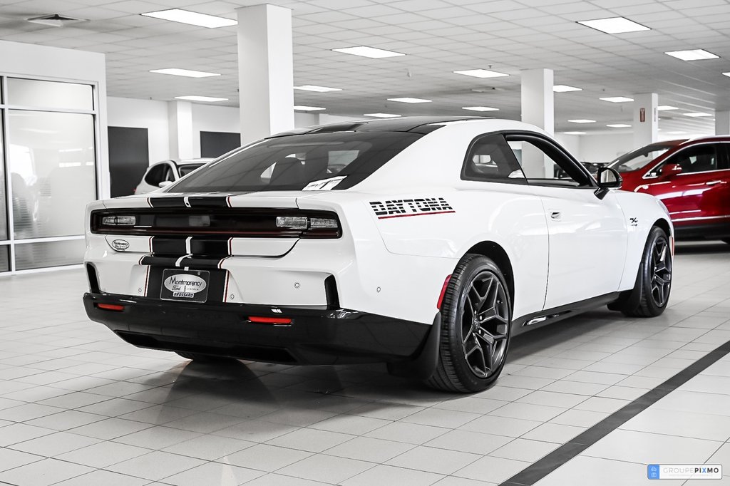 2024 Dodge Charger Daytona R/T | AWD | BLACKTOP | TOIT | HARMAN/KARDON in Brossard, Quebec - 9 - w1024h768px