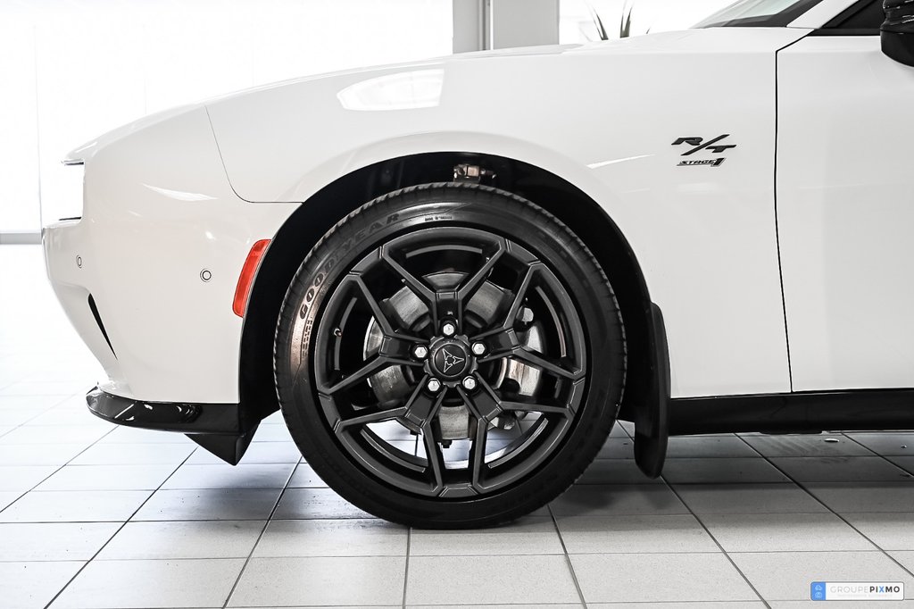 2024 Dodge Charger Daytona R/T | AWD | BLACKTOP | TOIT | HARMAN/KARDON in Brossard, Quebec - 15 - w1024h768px