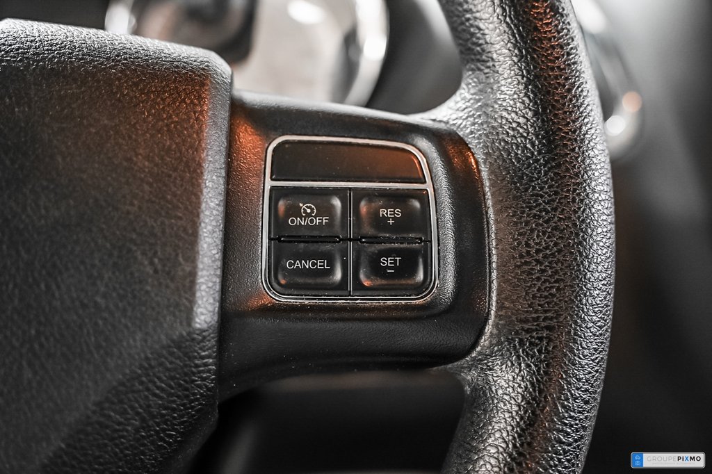 2018 Dodge Grand Caravan in Brossard, Quebec - 20 - w1024h768px