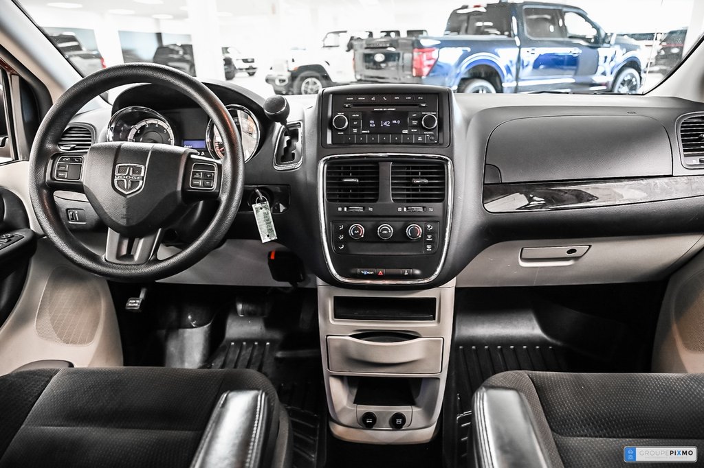 2018 Dodge Grand Caravan in Brossard, Quebec - 23 - w1024h768px