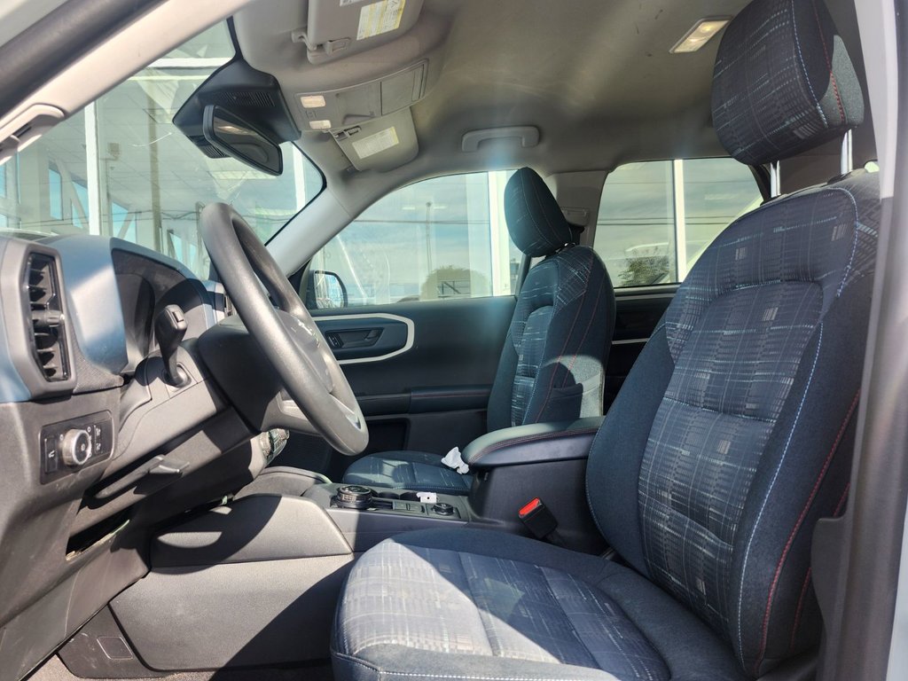 2023 Ford BRONCO SPORT in Brossard, Quebec - 11 - w1024h768px