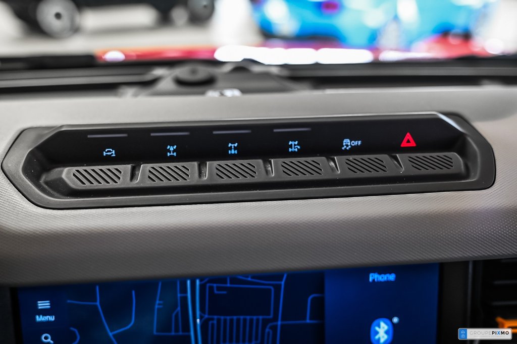 2021 Ford Bronco in Brossard, Quebec - 28 - w1024h768px