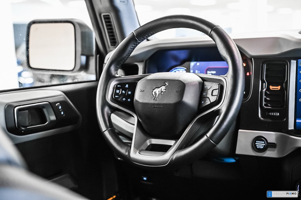 2022 Ford Bronco in Brossard, Quebec - 28 - w1024h768px