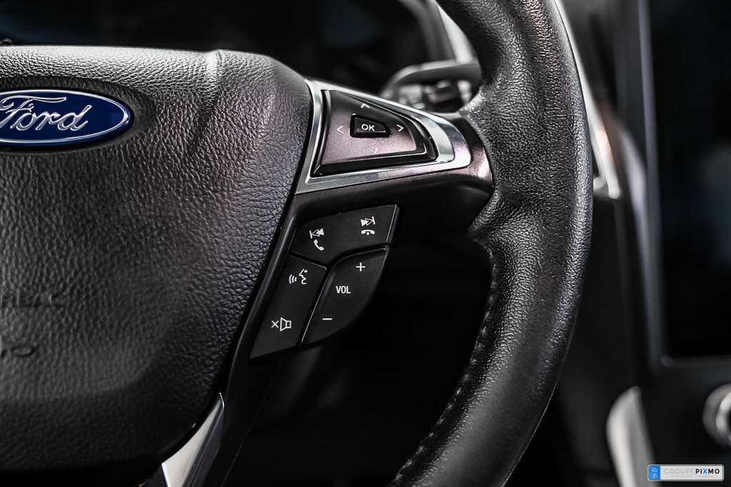 2022 Ford Edge in Brossard, Quebec - 27 - w1024h768px