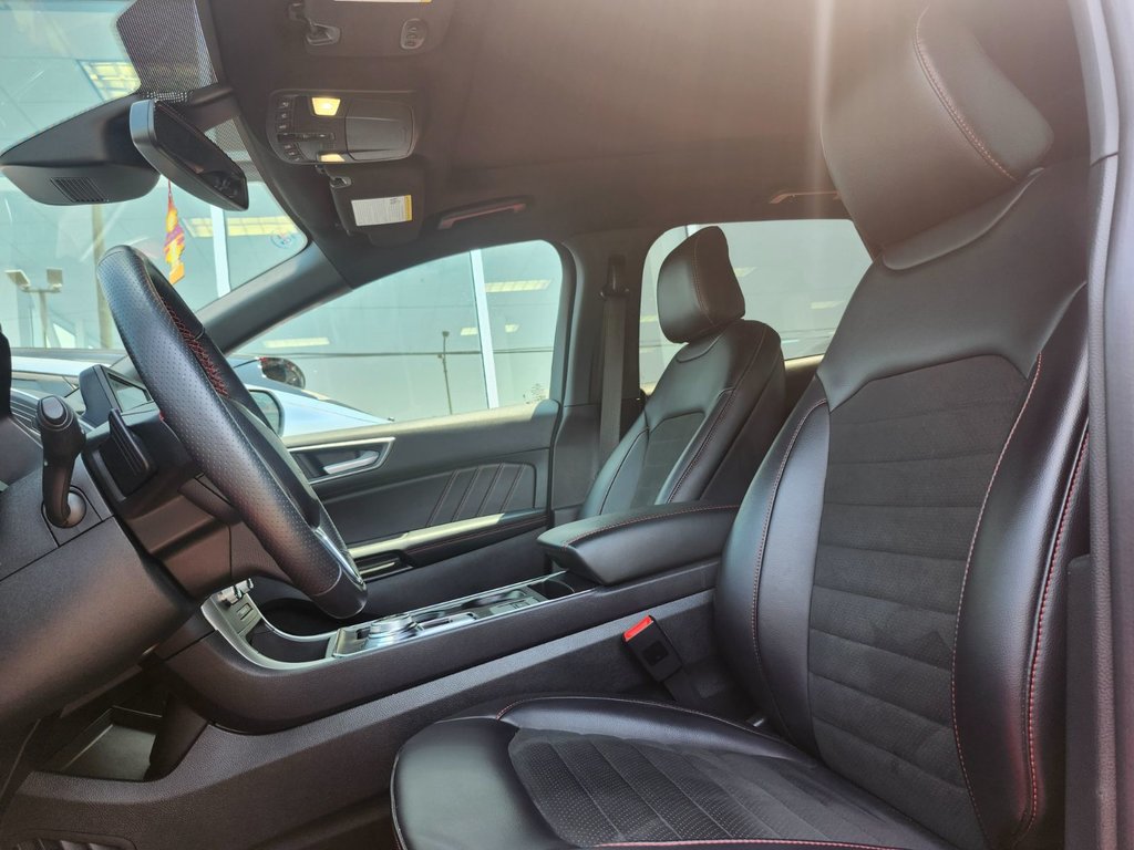 Ford Edge  2023 à Brossard, Québec - 11 - w1024h768px
