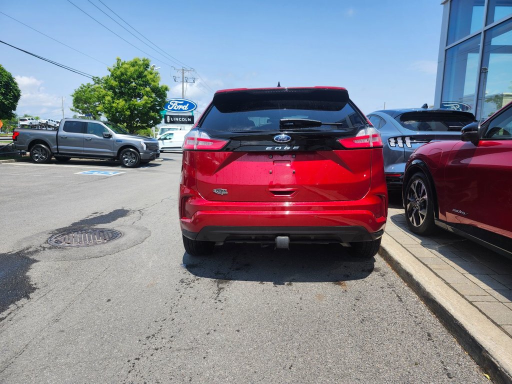 Ford Edge  2023 à Brossard, Québec - 9 - w1024h768px