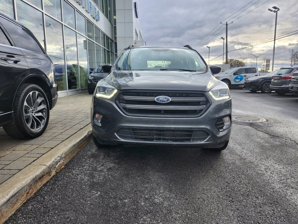 Ford Escape  2019 à Brossard, Québec - 3 - w1024h768px