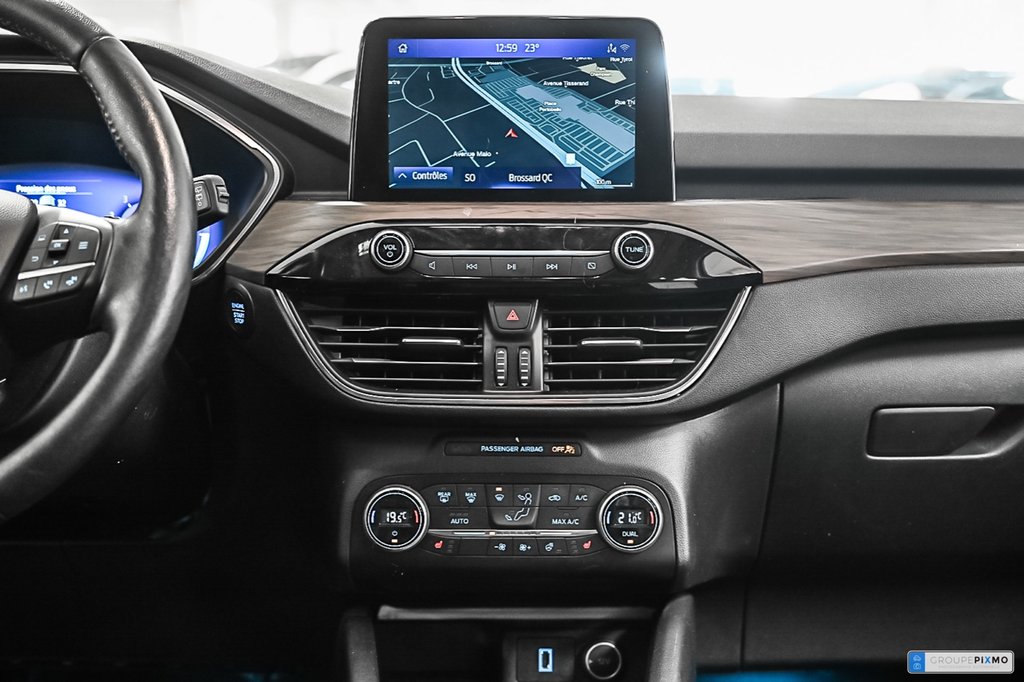 2020 Ford Escape in Brossard, Quebec - 32 - w1024h768px