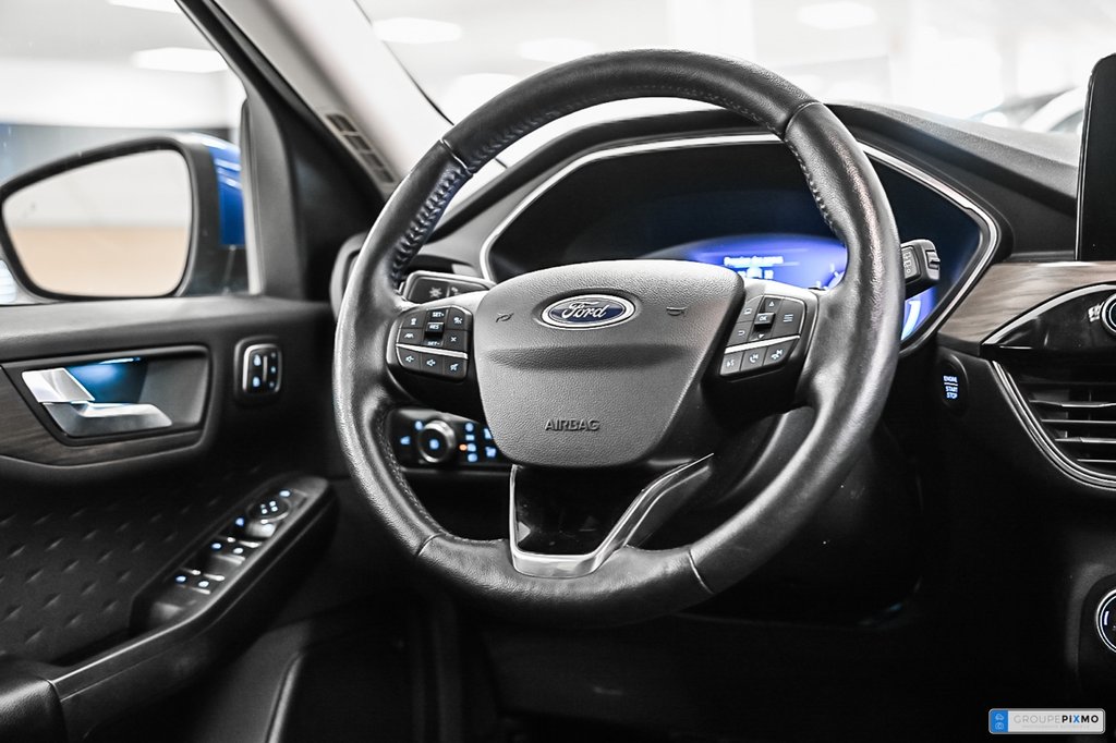 2020 Ford Escape in Brossard, Quebec - 31 - w1024h768px