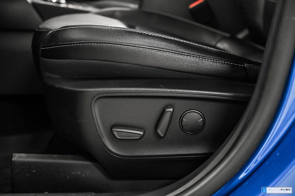 2020 Ford Escape in Brossard, Quebec - 21 - w1024h768px