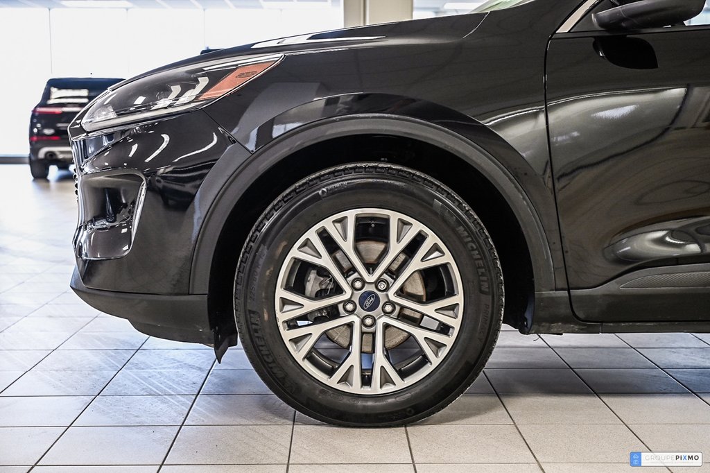 2021 Ford Escape in Brossard, Quebec - 7 - w1024h768px