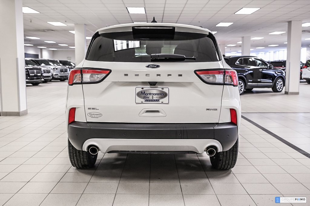 2021 Ford Escape in Brossard, Quebec - 10 - w1024h768px