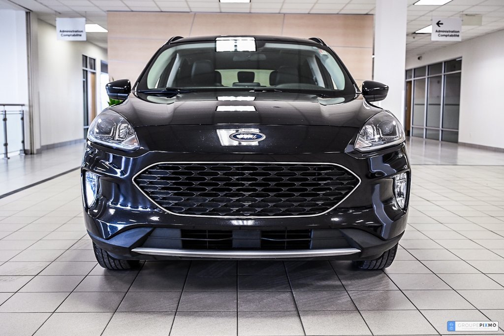 2020 Ford Escape in Brossard, Quebec - 3 - w1024h768px